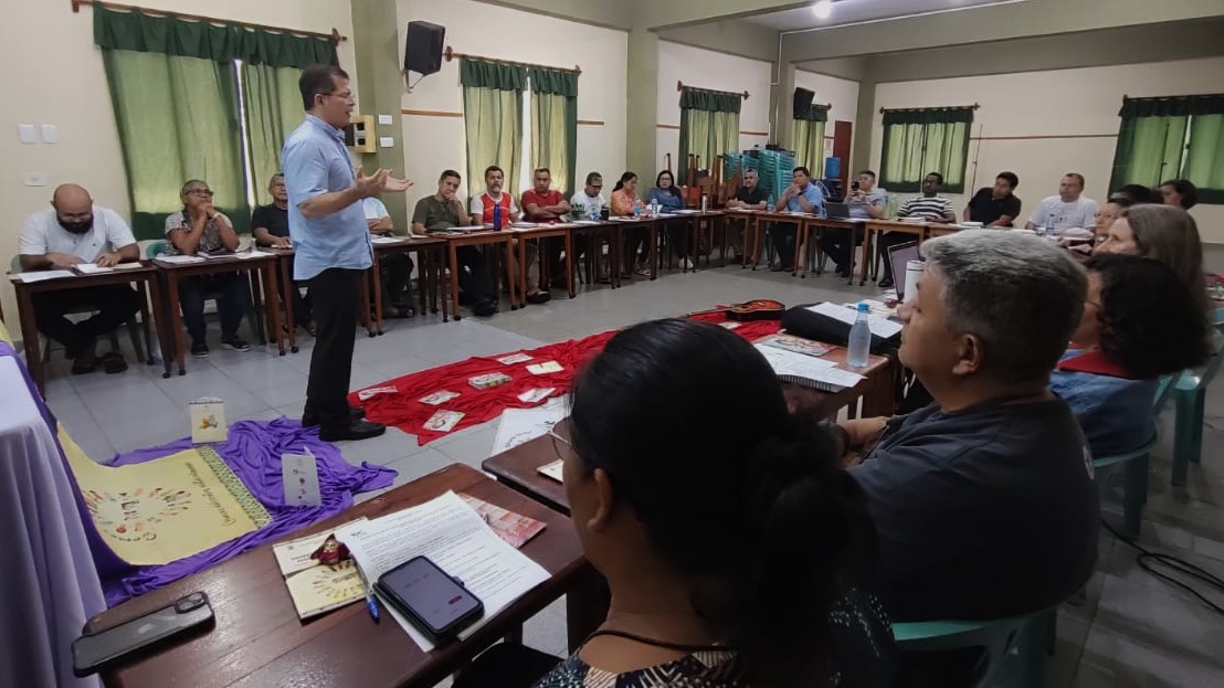 Proteção de crianças, adolescentes e adultos vulneráveis: “Que em qualquer suposto abuso, ele não deixe de encontrar um espaço de escuta”