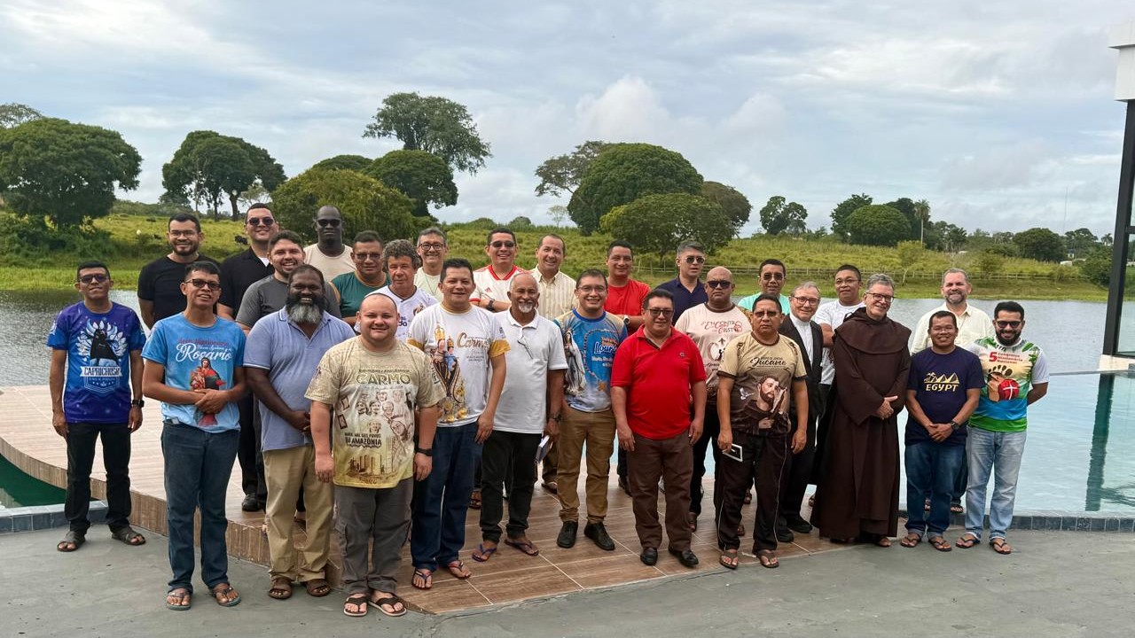 Clero da diocese de Parintins realiza retiro anual