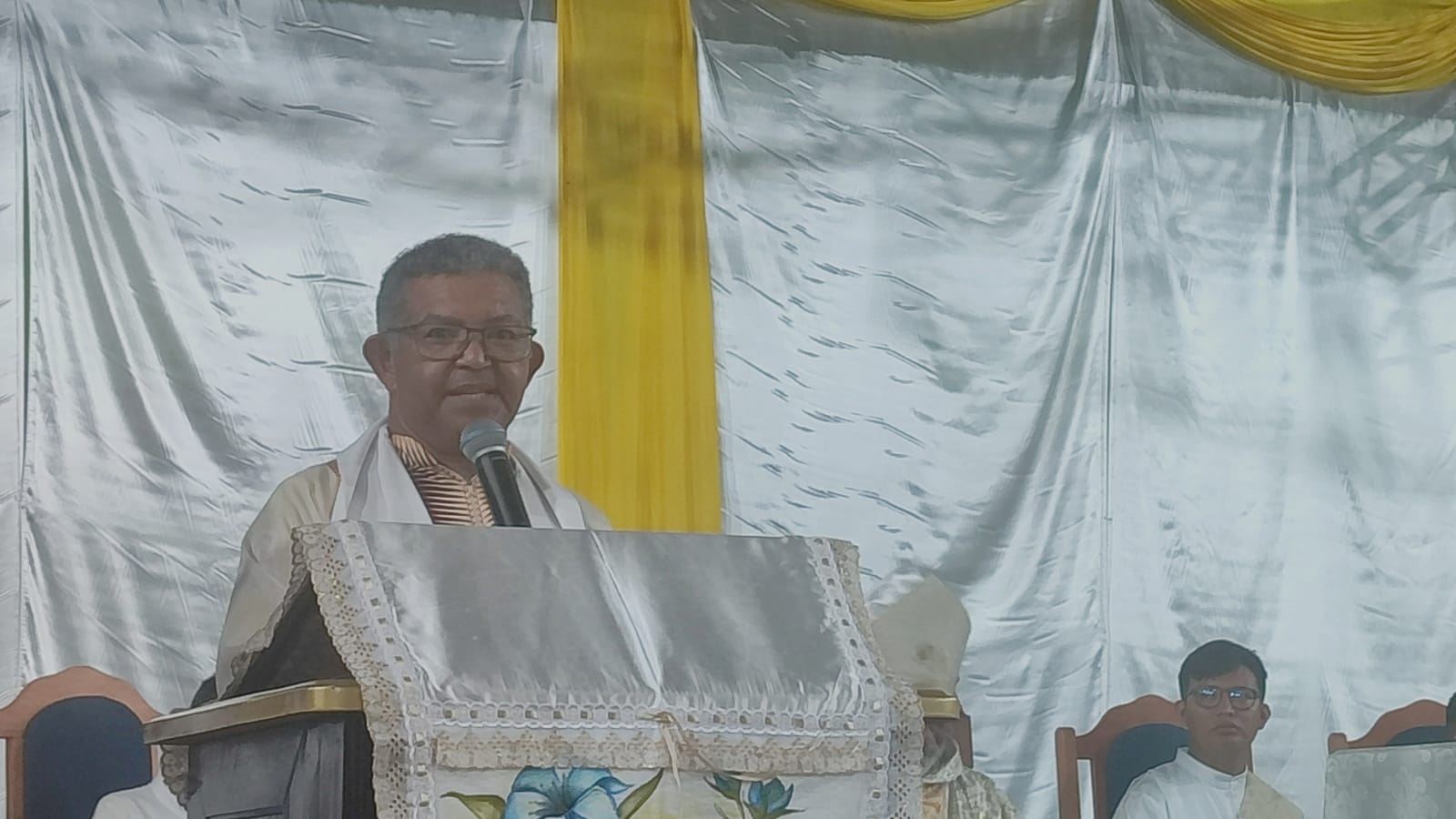 Chamados a Ser Sinais de Esperança: A reflexão de Dom Altevir no Mês Vocacional