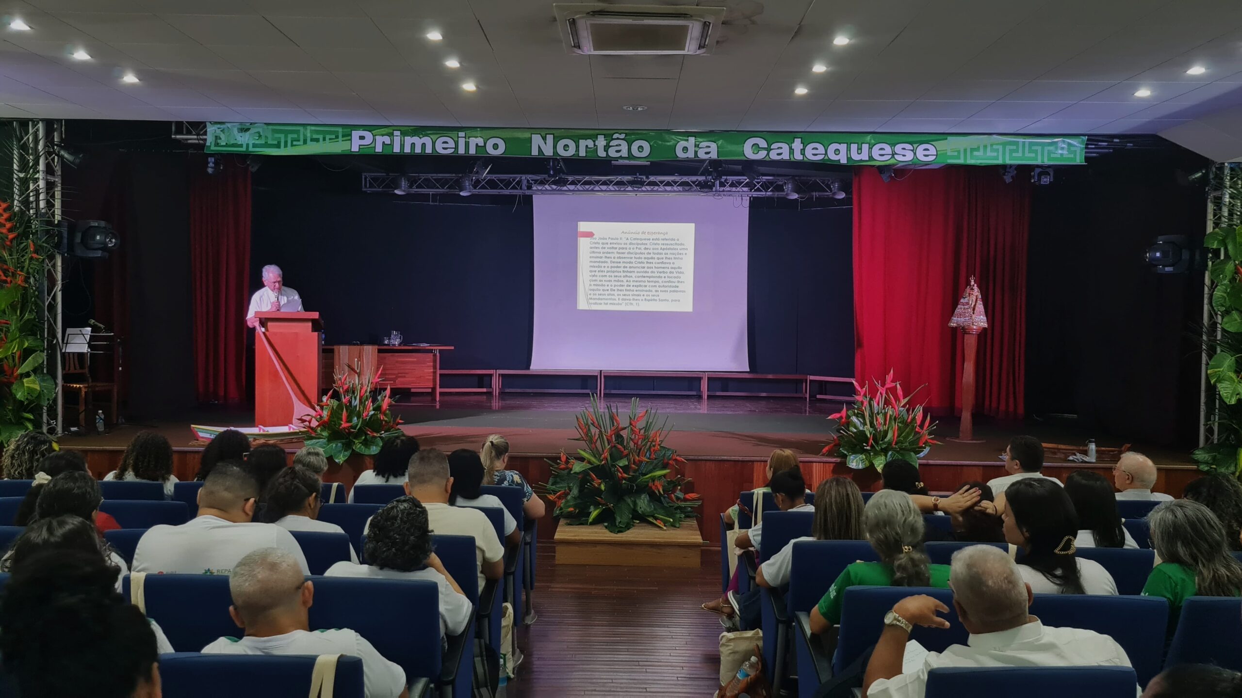 Cardeal Steiner no Nortão da Catequese: Na Amazônia, uma catequese inculturada