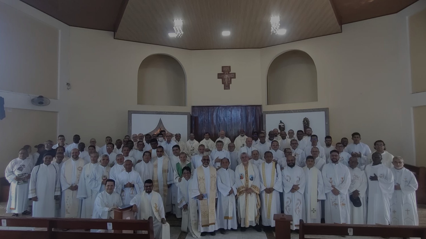 Jubileu dos Ministros Ordenados em Manaus: se colocar “a caminho para bem servir às comunidades”