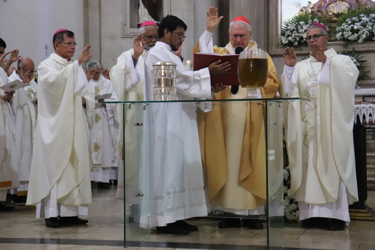 Cardeal Steiner na Missa de Santos Óleos: o Reino de Deus nos torna participantes de um amor desmedido