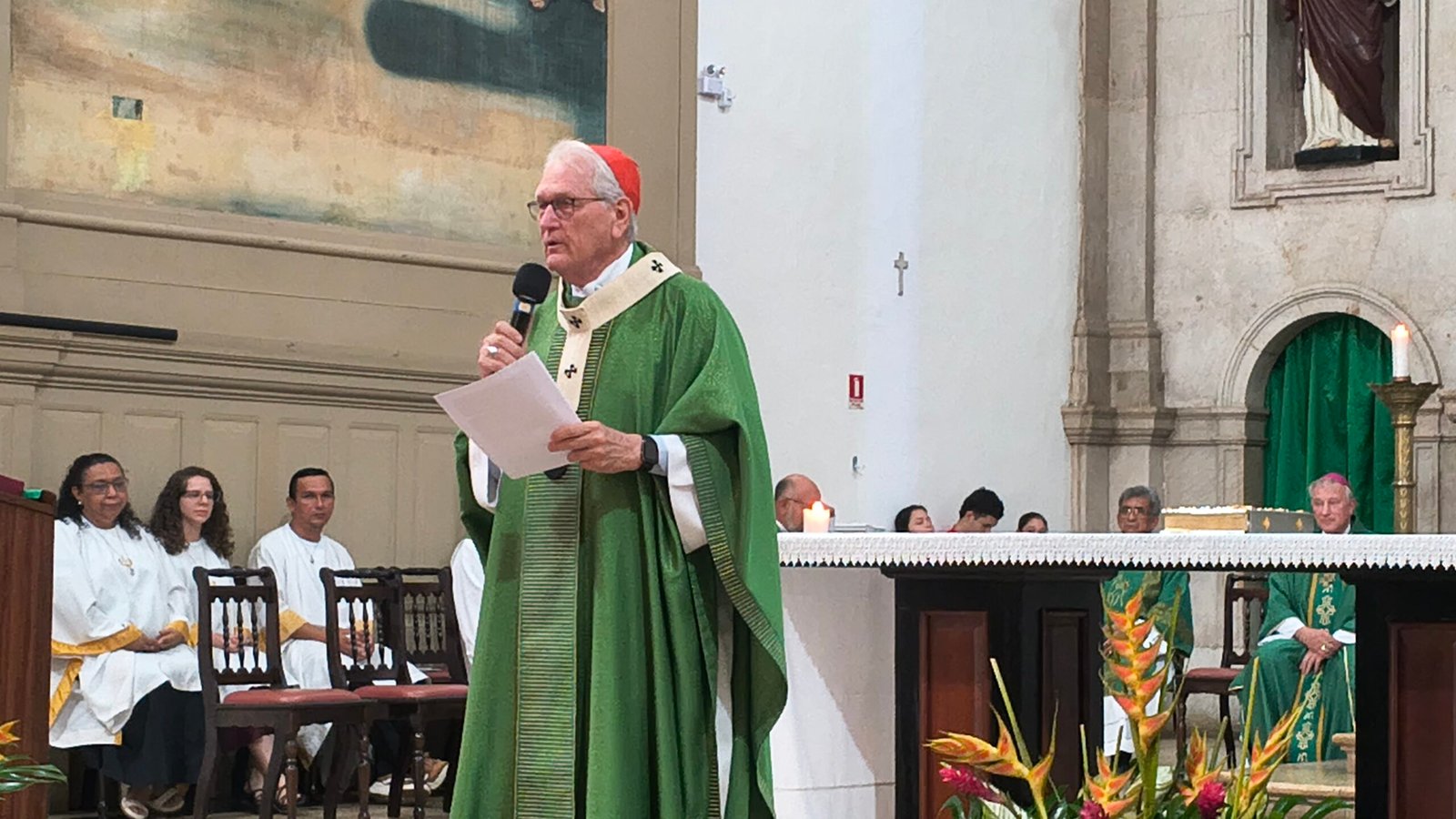 Cardeal Steiner: fazer a travessia para a margem da doação, da generosidade, da fé